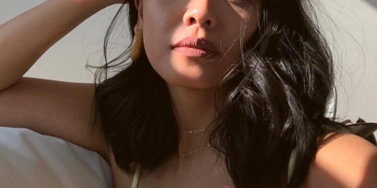 Pursue Your Partner at Every Stage of Marriage